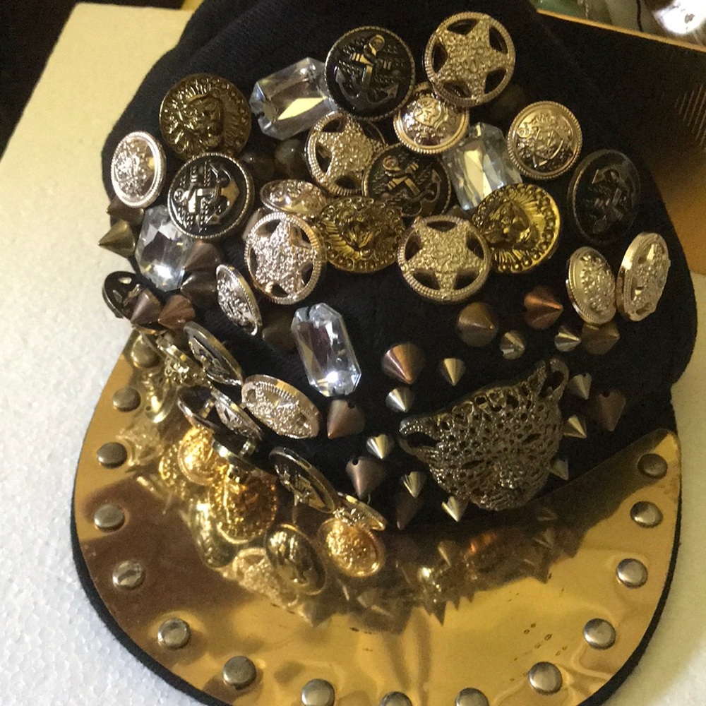 Jewel hat